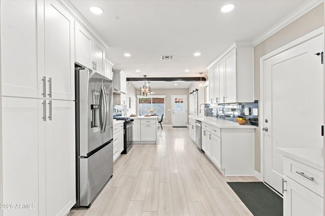 1922 E YALE Street, Phoenix, AZ 85006