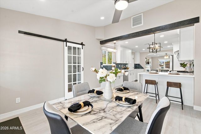 1922 E YALE Street, Phoenix, AZ 85006