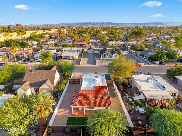 1922 E YALE Street, Phoenix, AZ 85006