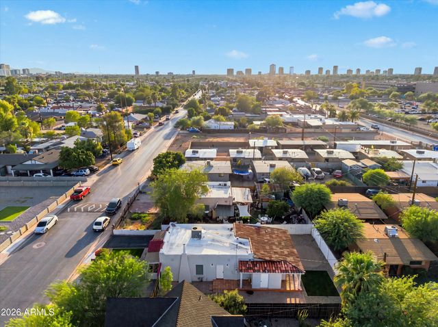 1922 E YALE Street, Phoenix, AZ 85006