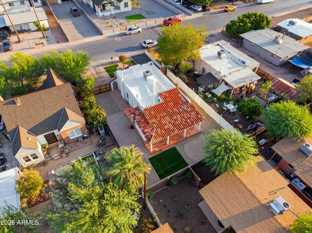 1922 E YALE Street, Phoenix, AZ 85006
