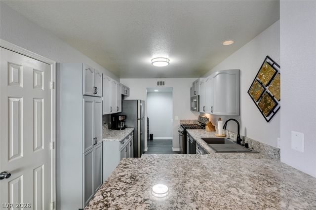 8469 Majestic View Avenue, Las Vegas, NV 89129