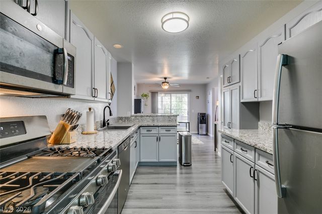 8469 Majestic View Avenue, Las Vegas, NV 89129