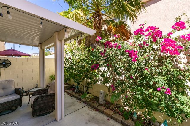 8469 Majestic View Avenue, Las Vegas, NV 89129