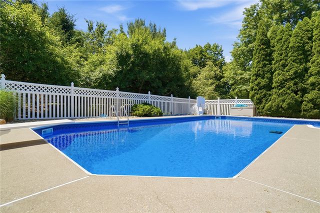 6953 Raceway Court, Mason, OH 45040