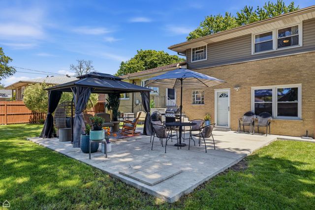 9632 Massasoit Avenue, Oak Lawn, IL 60453