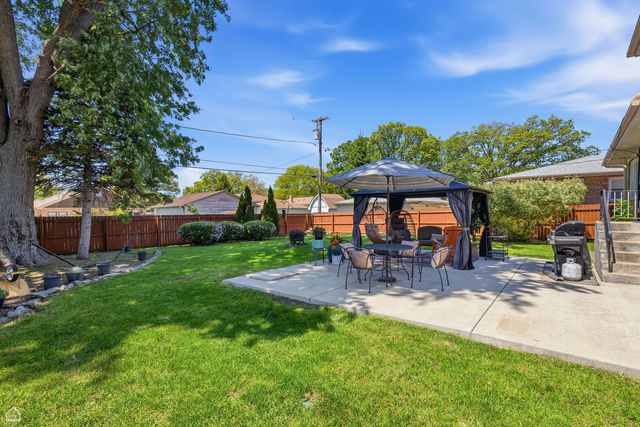 9632 Massasoit Avenue, Oak Lawn, IL 60453