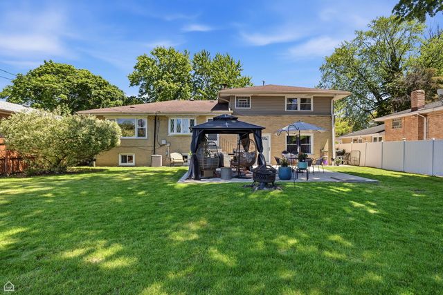 9632 Massasoit Avenue, Oak Lawn, IL 60453