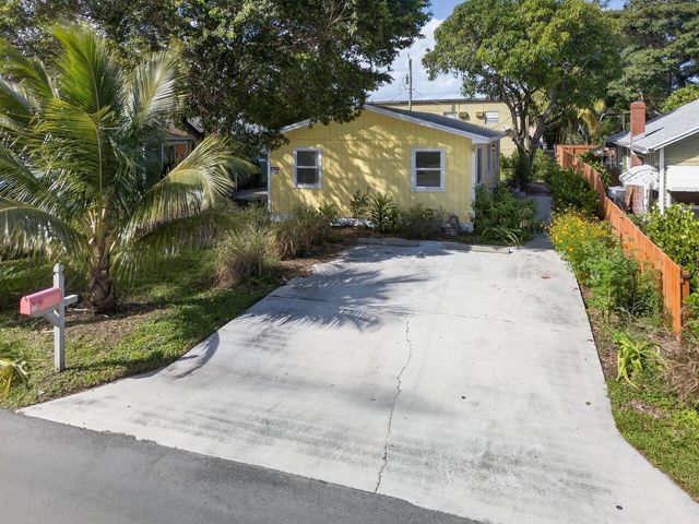 117 NE 8th Street, Pompano Beach, FL 33060