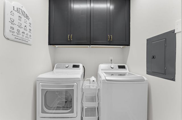 2244 Ashley Crossing Drive 112, Charleston, SC 29414