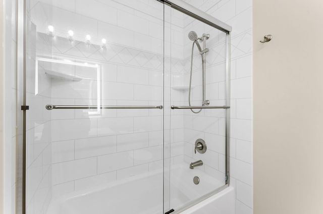 2244 Ashley Crossing Drive 112, Charleston, SC 29414