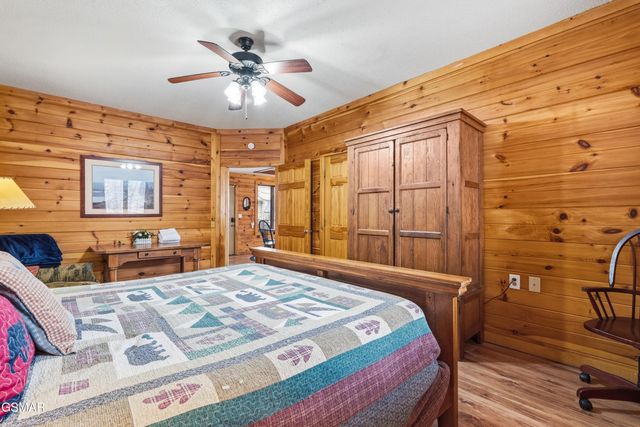 1443 Arbon Drive, Gatlinburg, TN 37738