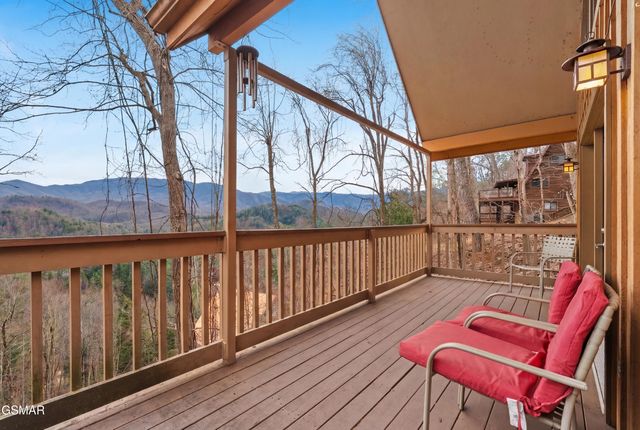 1443 Arbon Drive, Gatlinburg, TN 37738