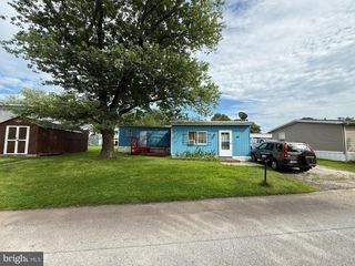 128 VALLEY LN, Norristown, PA 19401