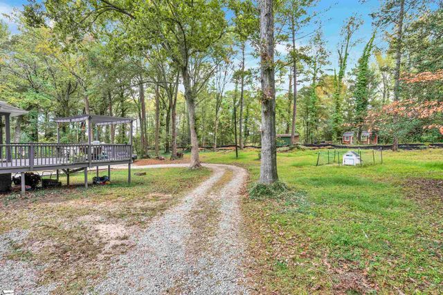 1306 NE Main Street, Simpsonville, SC 29681