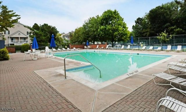 611 Lilac Ln, Mahwah Twp., NJ 07430