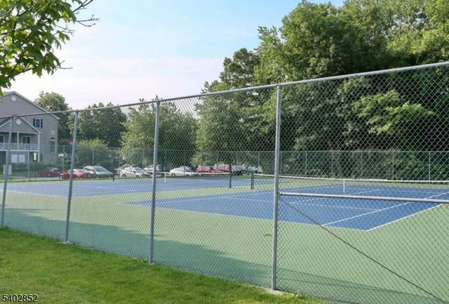 611 Lilac Ln, Mahwah Twp., NJ 07430