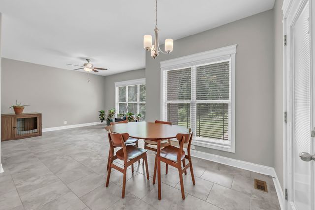 221 Allie Kat Way, Clarksville, TN 37042
