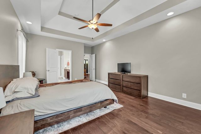 221 Allie Kat Way, Clarksville, TN 37042