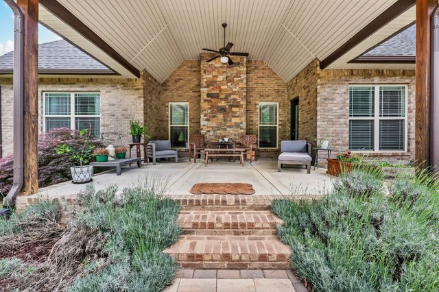 221 Allie Kat Way, Clarksville, TN 37042