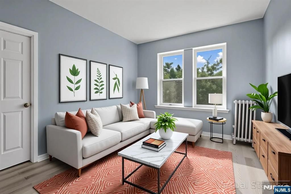 143 DUNCAN Avenue 8/108, 285, NJ 07306