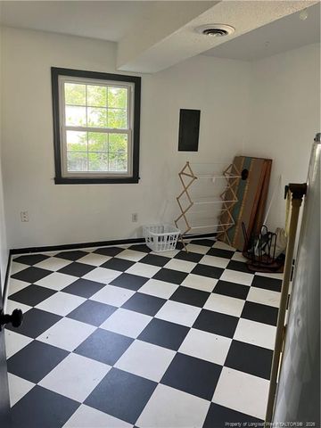 1616 Morehead Avenue, Fayetteville, NC 28303