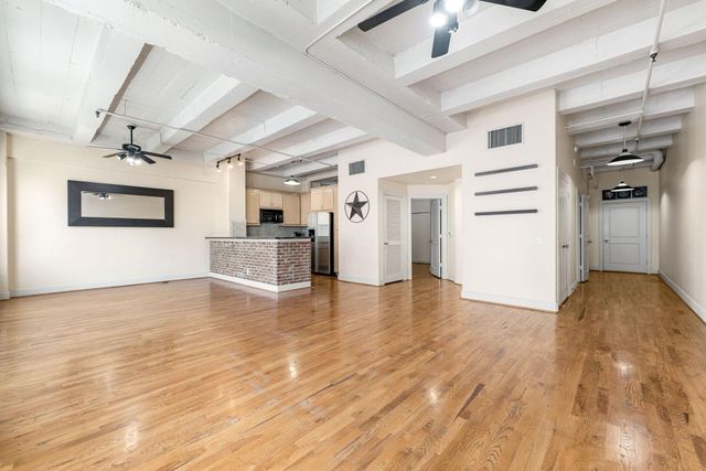 1120 Texas Street 7D, Houston, TX 77002