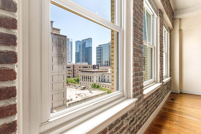 1120 Texas Street 7D, Houston, TX 77002