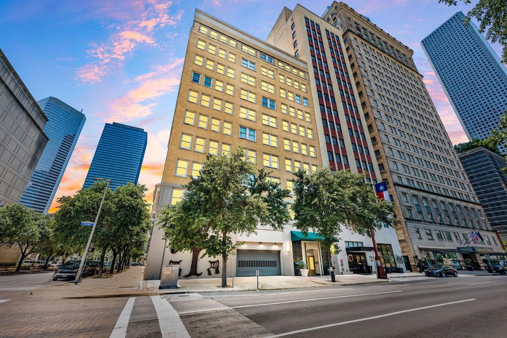 1120 Texas Street 7D, Houston, TX 77002