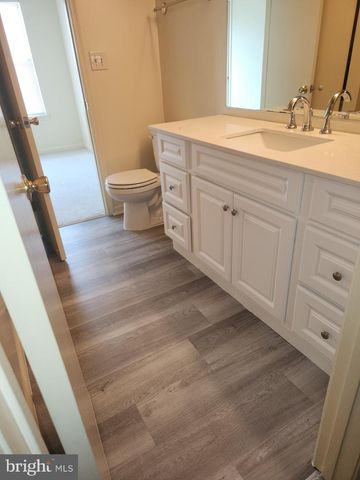 14045 VISTA DR #158B, Laurel, MD 20707