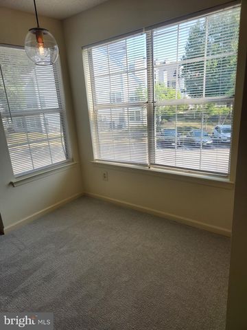 14045 VISTA DR #158B, Laurel, MD 20707