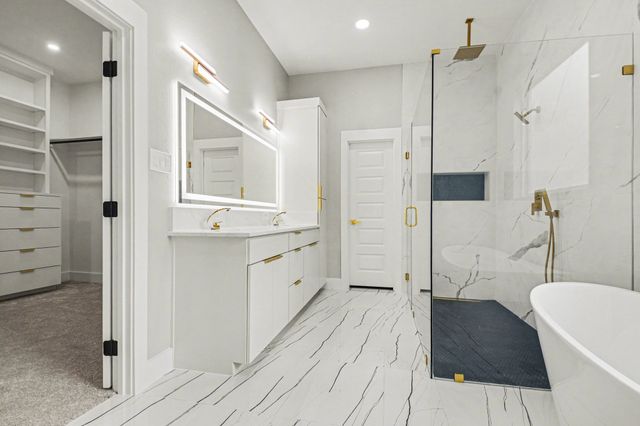 1442 Stella Avenue, Dallas, TX 75216