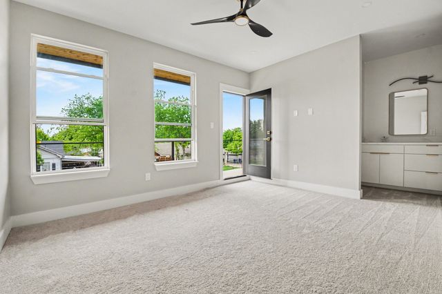 1442 Stella Avenue, Dallas, TX 75216