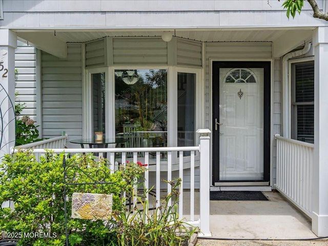 552 Prospect Avenue, Spring Lake Heights, NJ 07762