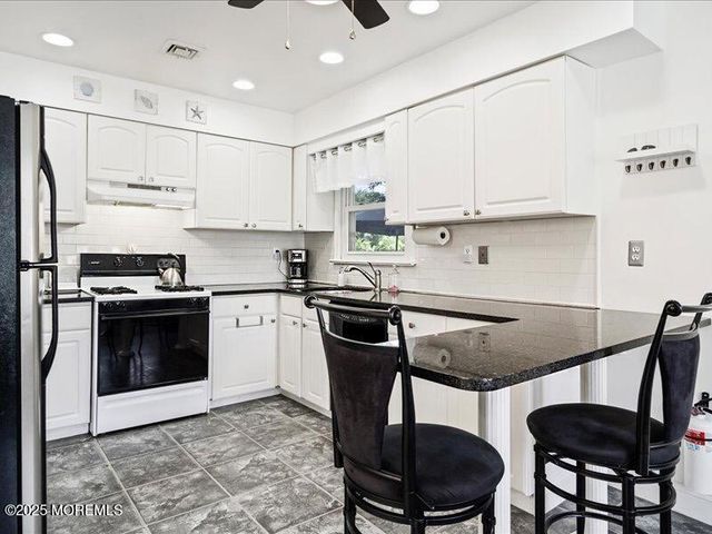 552 Prospect Avenue, Spring Lake Heights, NJ 07762