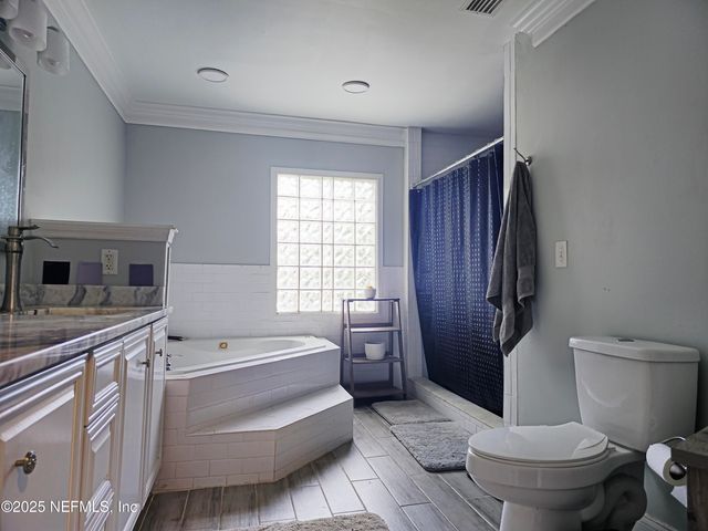 4635 SOLANDRA Circle W, Jacksonville, FL 32210