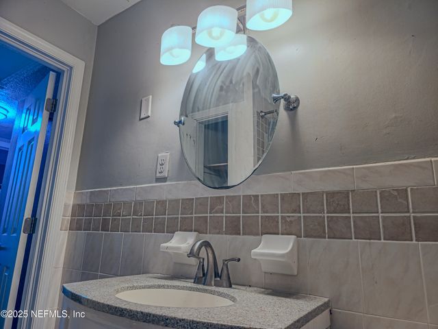 4635 SOLANDRA Circle W, Jacksonville, FL 32210