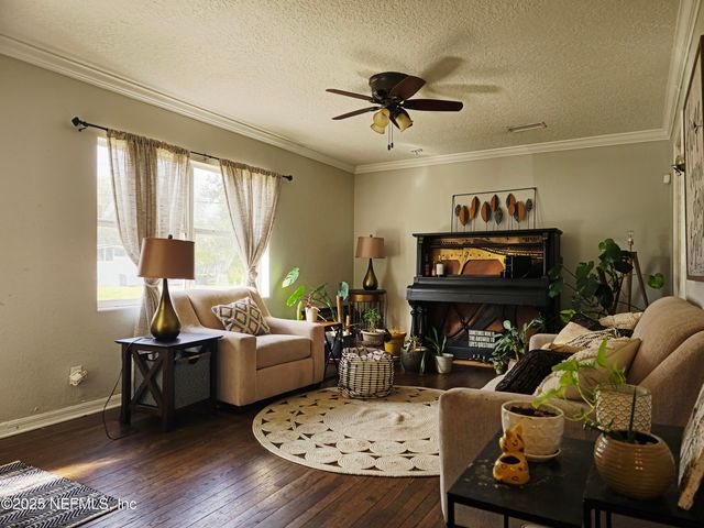 4635 SOLANDRA Circle W, Jacksonville, FL 32210