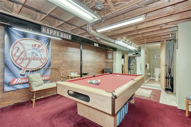 721 Close Circle, Webster, NY 14580