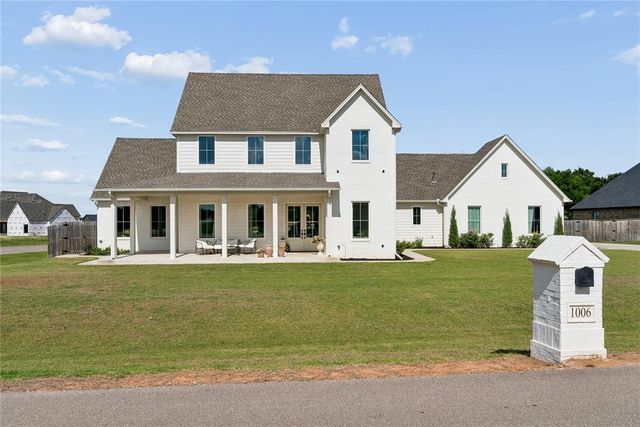 1006 Dorsi Way, Newcastle, OK 73065