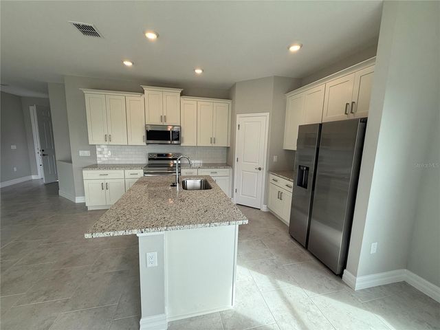 1047 COMFORT LANE, North Port, FL 34288