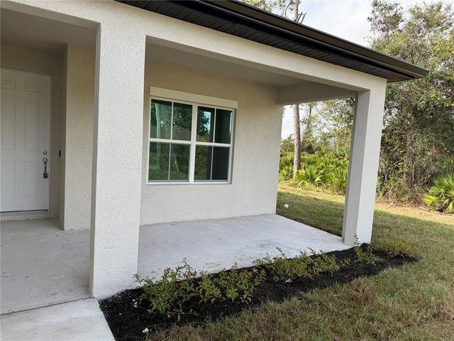 1047 COMFORT LANE, North Port, FL 34288