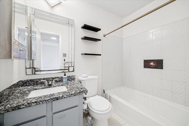 7335 Cook Road 7335, Houston, TX 77072