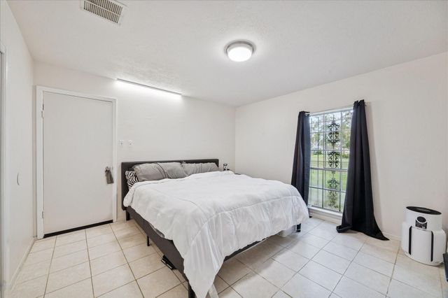 7335 Cook Road 7335, Houston, TX 77072