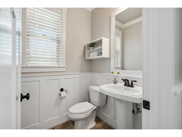 4913 Se BARBARA LYNN Way, Milwaukie, OR 97222