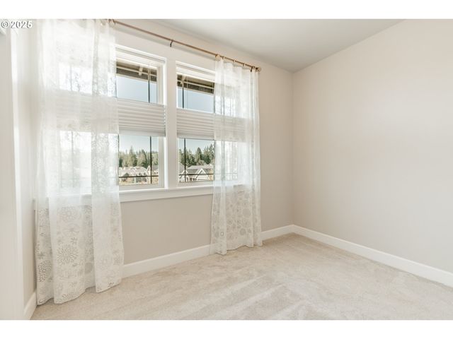 4913 Se BARBARA LYNN Way, Milwaukie, OR 97222