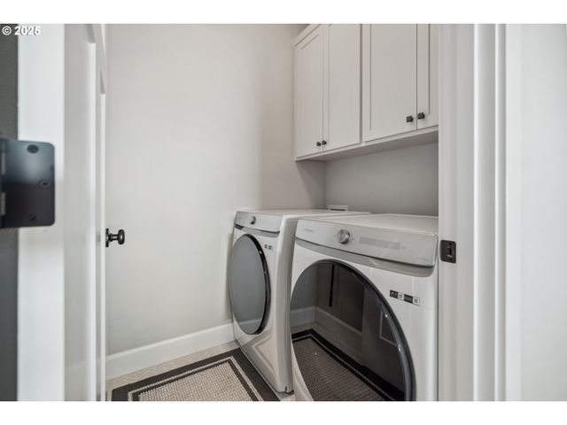 4913 Se BARBARA LYNN Way, Milwaukie, OR 97222