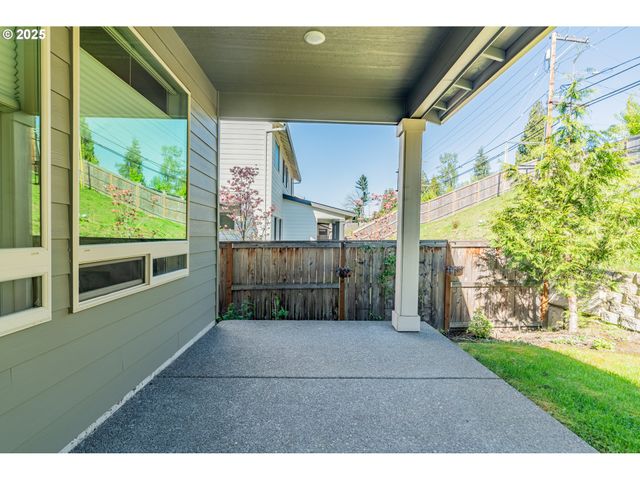 4913 Se BARBARA LYNN Way, Milwaukie, OR 97222