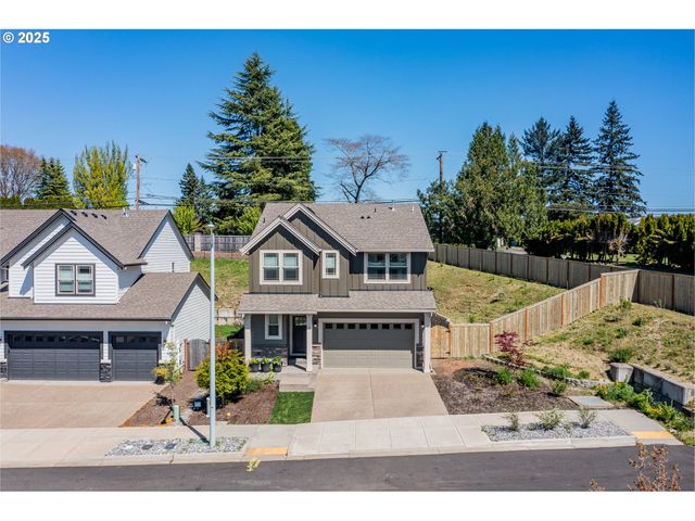 4913 Se BARBARA LYNN Way, Milwaukie, OR 97222
