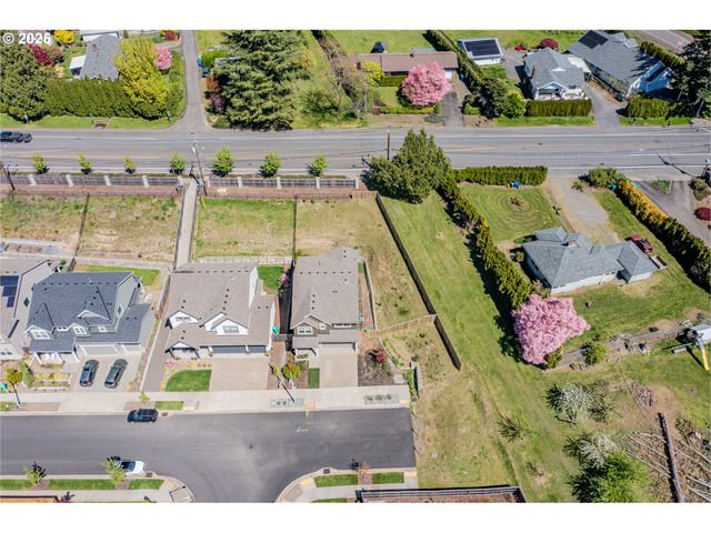 4913 Se BARBARA LYNN Way, Milwaukie, OR 97222